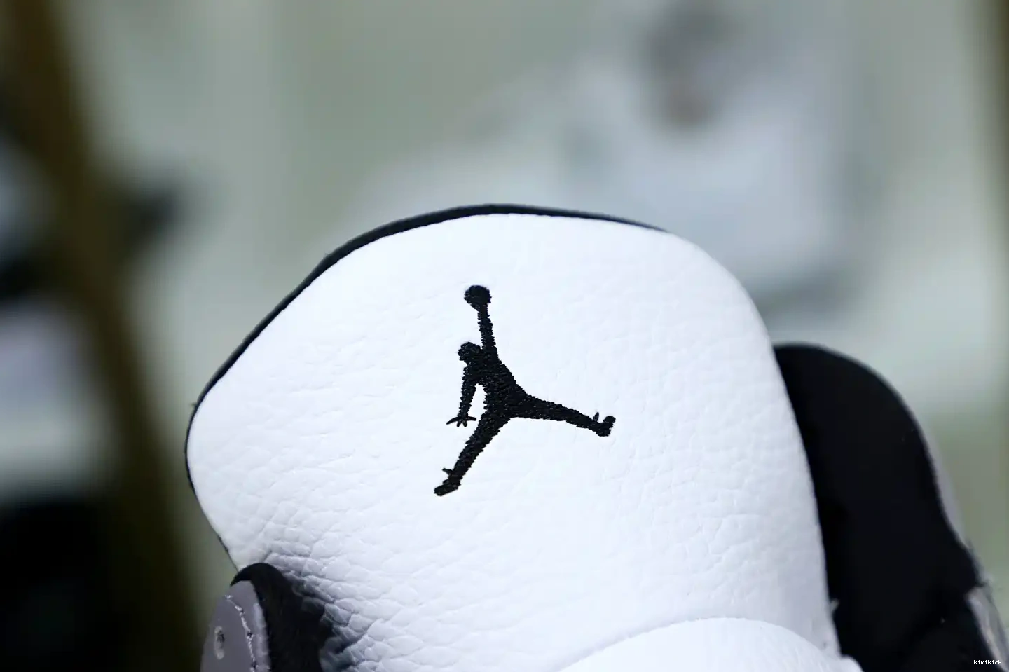 13 RETRO 'ATMOSPHERE -414571-016 AIR Kimikick JORDAN GREY' 0418